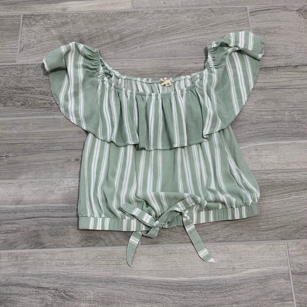 Hem & Thread Crop Top